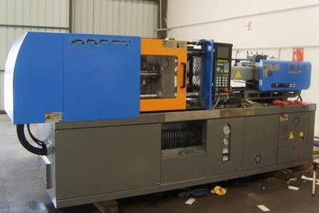 果筐注塑機(jī)廠家如何選擇比較好？需重視這些因素！