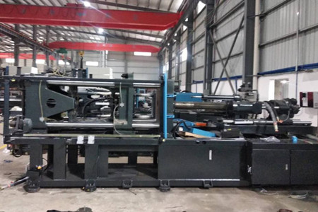 果筐注塑機(jī)廠家如何選擇比較好？需重視這些因素！