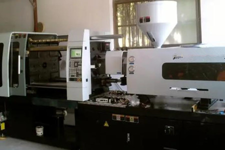 二手注塑機(jī)與新機(jī)的差別，如何分辨二手機(jī)好壞？