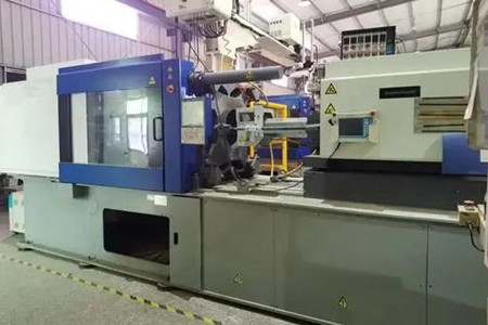 大型二板注塑機(jī)導(dǎo)軌腐蝕了如何修復(fù)？