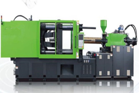 大型二板注塑機(jī)應(yīng)該如何正確使用？